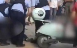 广西女子精神障碍发作锤击儿童事件
