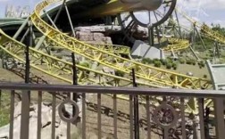 高速过山车悲剧，美国男子时速100公里遇难