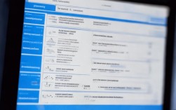 CentOS系统中如何查看详细活动记录与实时进程状态？