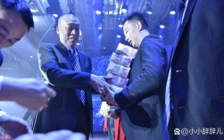 河南老板豪气分红，员工喜提85万分红