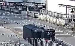 湖北高速惊魂，失控汽车撞墙酿1死2伤惨剧