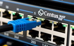 如何在CentOS中配置网络接口？