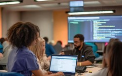 如何利用python编程，python入门学习教程
