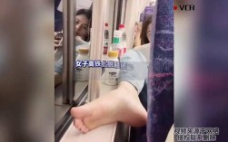 高铁女子脱鞋举脚拉伸，倡导健康出行新风尚