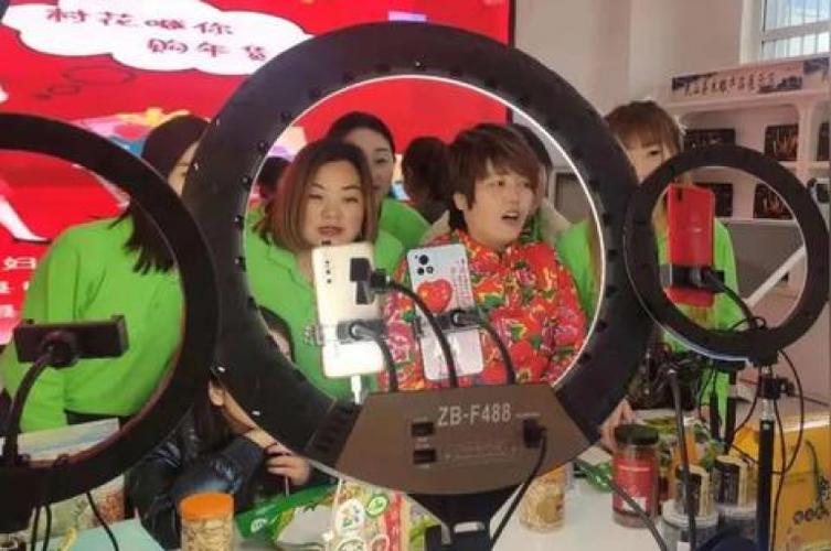 快手1元抢1000积分，免费业务平台优惠大放送！-图1