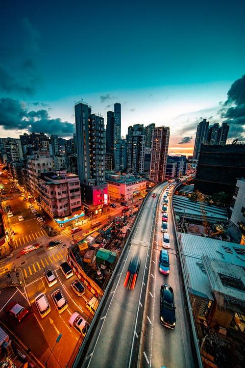 如何拍摄清晰美丽的夜景照片？实用技巧分享-图2