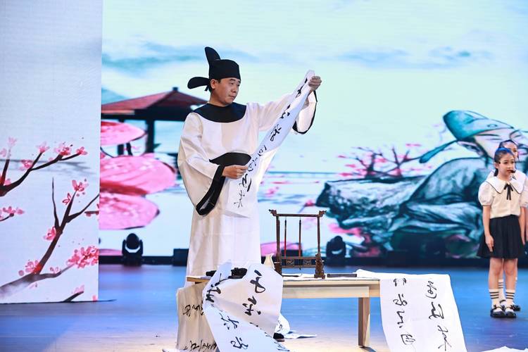 经典诵读视频剪辑技巧解析-图1