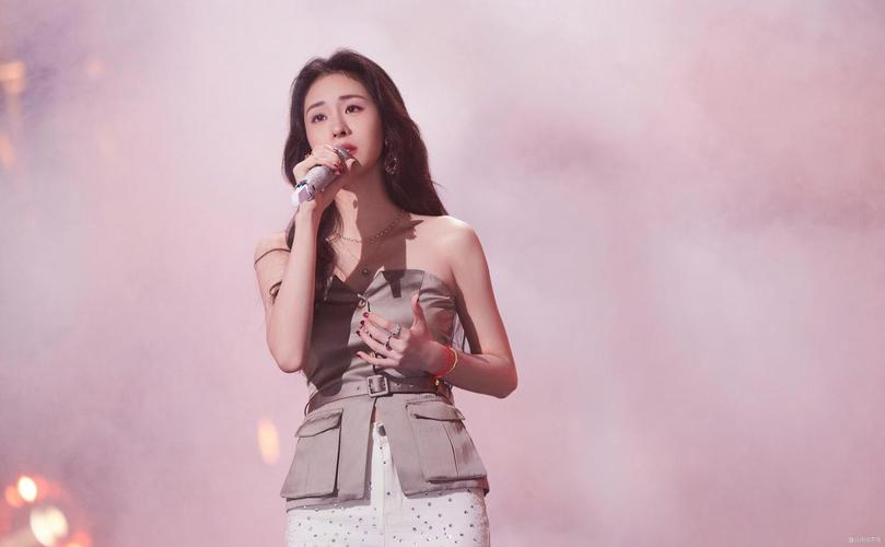网易云紧急下架张碧晨三首歌曲，原唱归属引热议-图2