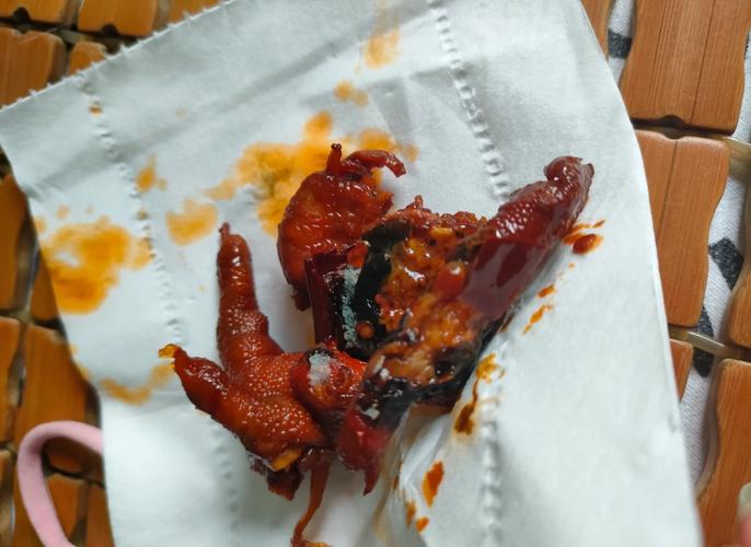 知名零食品牌鸭爪霉变事件曝光-图1 知名零食品牌鸭爪霉变事件曝光-图1