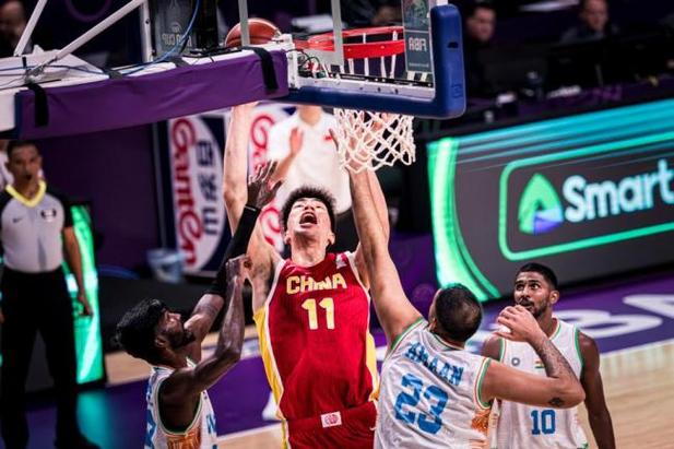 中国男篮强势再胜印度,喜提两连胜-图2 中国男篮强势再胜印度,喜提两连胜-图2