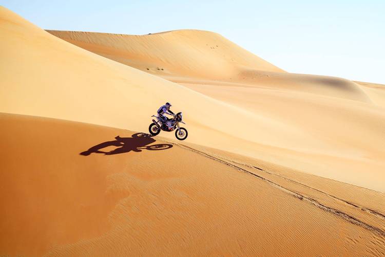 沙漠摩托视频剪辑攻略,打造精彩瞬间-图2 沙漠摩托视频剪辑攻略,打造精彩瞬间-图2