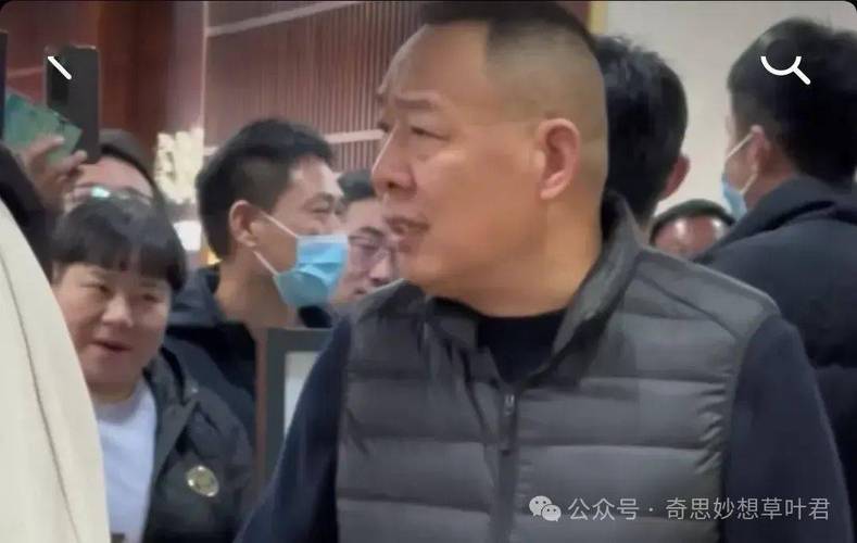 胖东来严惩上级对下属发脾气，罚款新规引发关注-图2