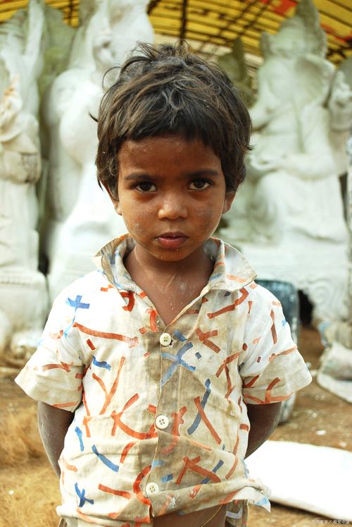 加沙5岁男童饥饿离世，体重仅3公斤引发关注-图3
