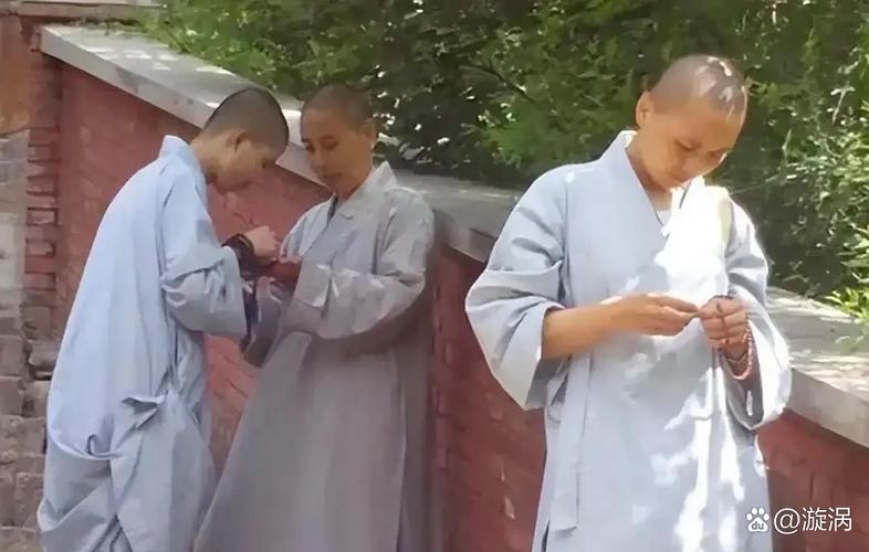 厦门假和尚假尼姑团伙被判刑-图2