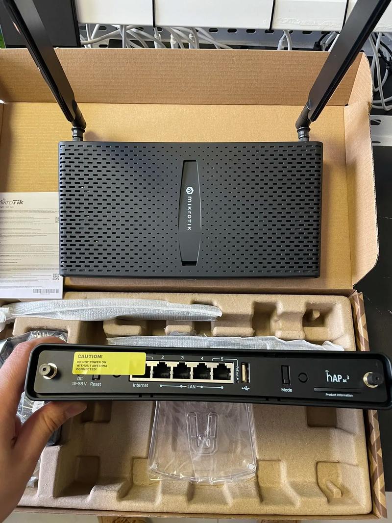 搭建CentOS软路由Web管理界面指南-图1