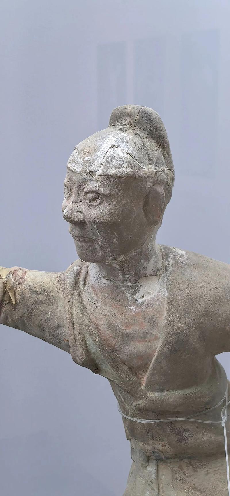 兵马俑奇舞,千年守护者起舞瞬间惊现奇迹-图1 兵马俑奇舞,千年守护者起舞瞬间惊现奇迹-图1