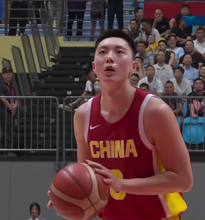 胡明轩26分空砍，错失绝杀遗憾离场-图2