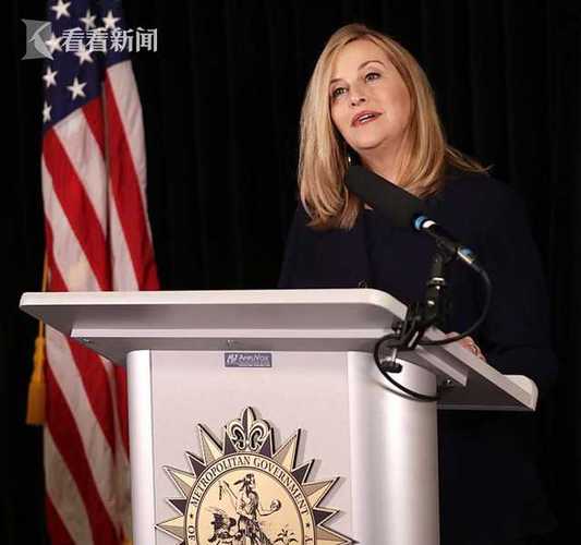 美国女市长婚内偷情保镖引发舆论风波-图2 美国女市长婚内偷情保镖引发舆论风波-图2