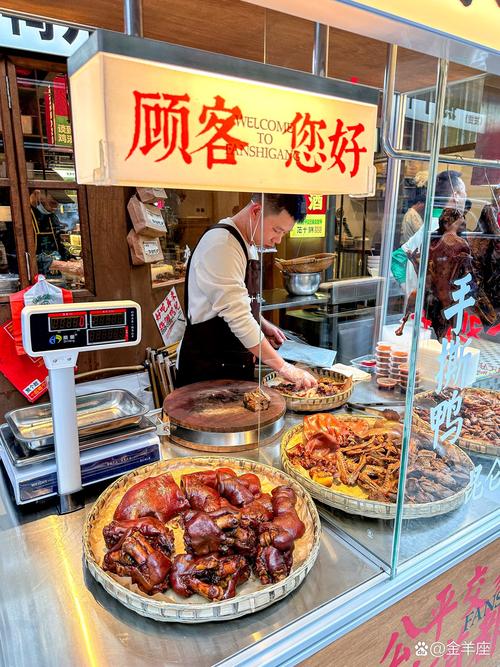 卤味巨头进军餐饮市场，跨界争霸新篇章-图1