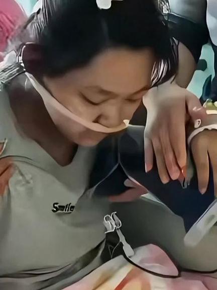 11岁抗癌少女张佳萱勇敢离世,生命之光永恒闪耀-图2 11岁抗癌少女张佳萱勇敢离世,生命之光永恒闪耀-图2