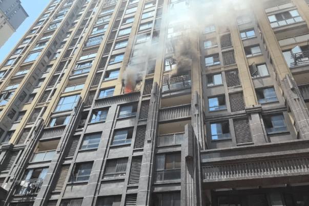 江西上饶医院住院楼突发火灾！-图3