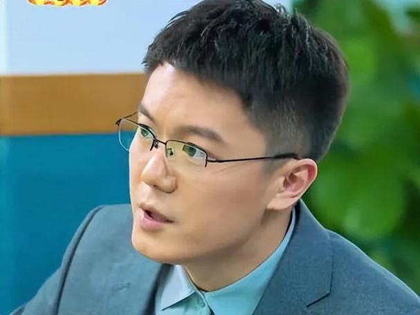 清华博士跨界挑战短剧，日以继夜投入20小时创作-图1