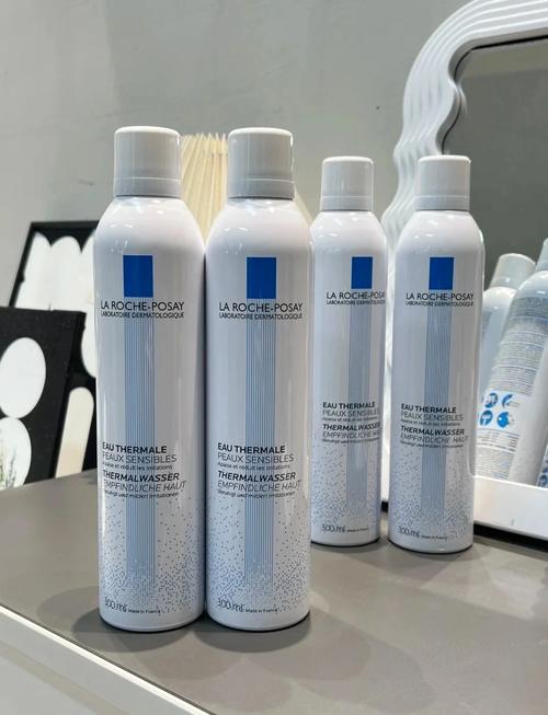 理肤泉喷雾风波，高价产品成分疑仅含水-图3