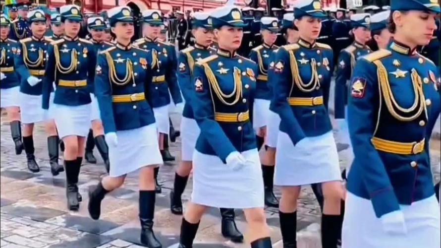 阅兵彩排花絮，英姿飒爽与活泼开朗的精彩瞬间-图2