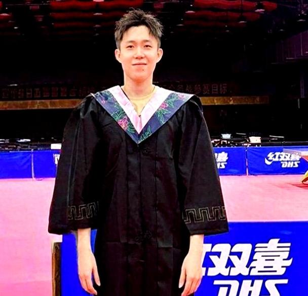 王楚钦北大报到，运动健将开启学业新征程-图2