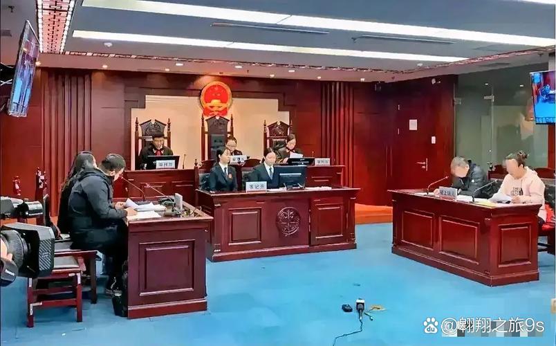 奶茶店失窃，男子趁顾客买饮偷走电瓶车-图2