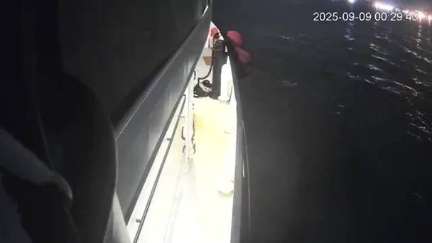 环保少女船队遭遇无人机恶意袭击引发关注-图1