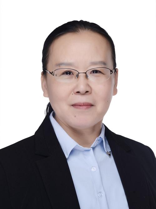 杨桦因失管失教配偶被开除党籍-图1