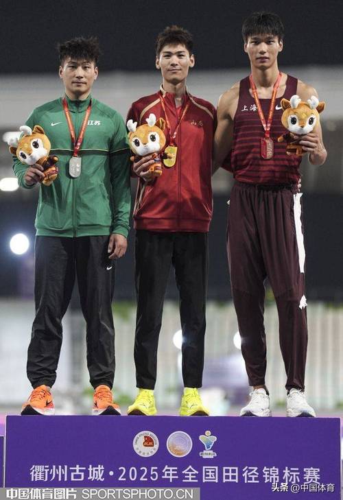 张家乐18岁年龄获世锦赛铜牌荣耀-图3