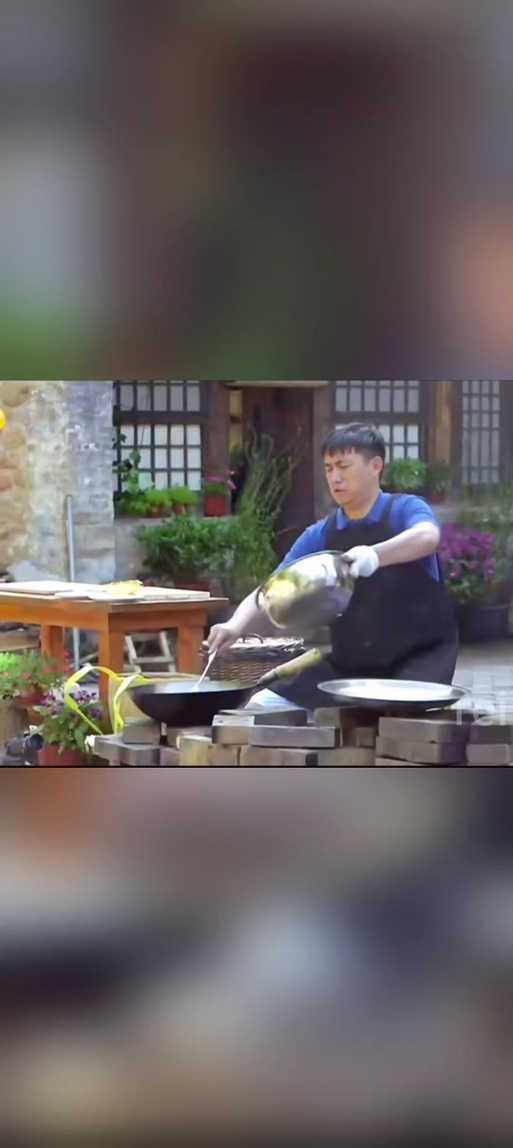 黄磊承诺,何炅的美食之旅将继续-图2 黄磊承诺,何炅的美食之旅将继续-图2