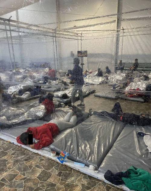 美移民拘留中心周边冲突升级-图2 美移民拘留中心周边冲突升级-图2