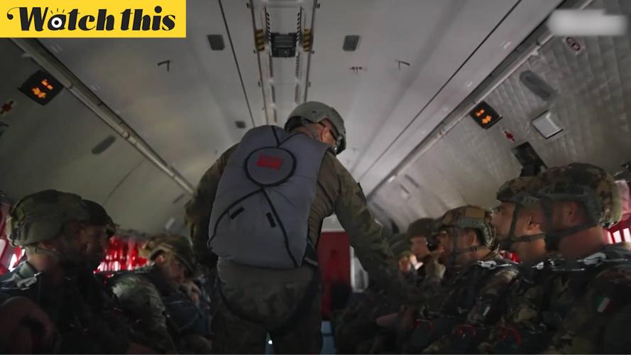 美国跳伞训练中两名波兰士兵不幸遇难-图2