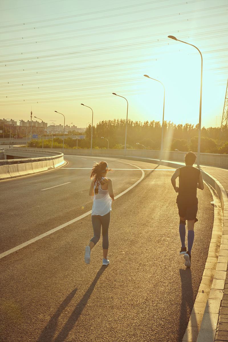 跑步背影视频剪辑技巧解析-图1 跑步背影视频剪辑技巧解析-图1