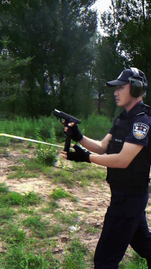 特警小哥的独家瞬间,拍你的拍你的-图2 特警小哥的独家瞬间,拍你的拍你的-图2
