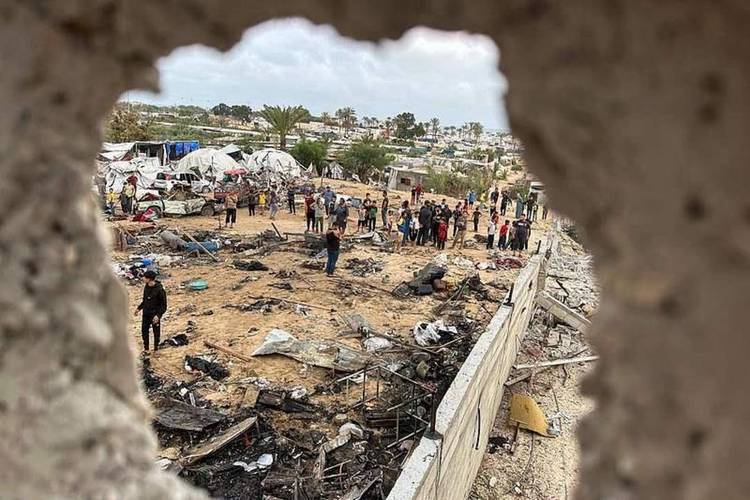 巴以冲突加剧，加沙地区死亡人数突破67160人-图2