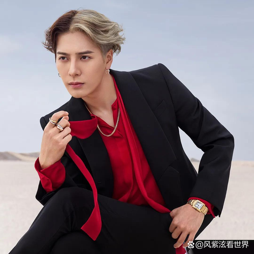 免费为老人剪王嘉尔同款发型的小伙子暖心事迹-图3 免费为老人剪王嘉尔同款发型的小伙子暖心事迹-图3