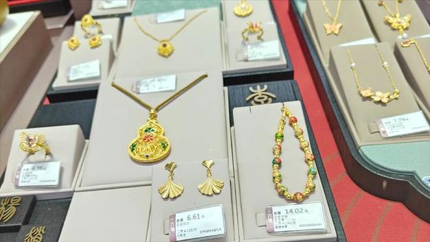 谁在推动金价飙升？揭秘高金价背后的买家群体-图2